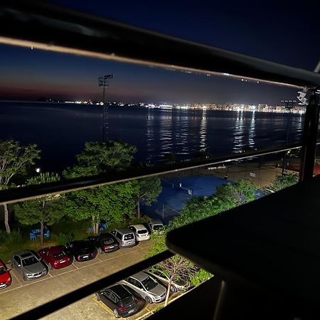 Hotel Lungomare Vlore Bagian luar foto